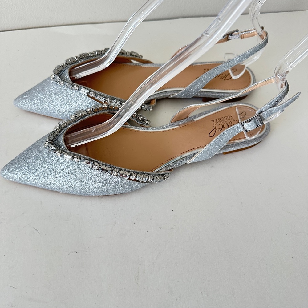 NEW Jewell Badgley Mischka Camden Silver Women's Slingback Evening Flats, Sz 7.5